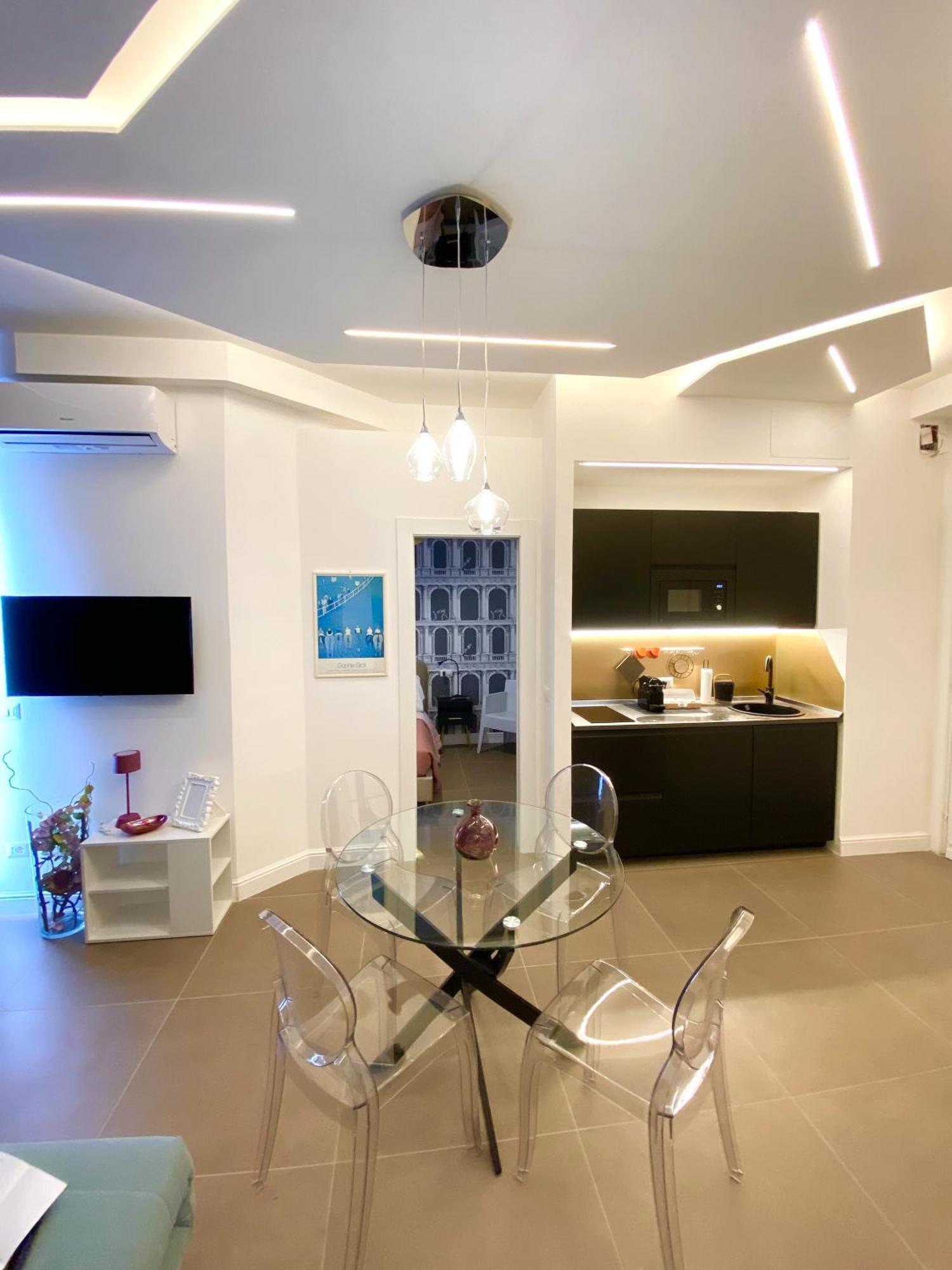 La Maison, Vicino Al Colosseo! 로마 외부 사진